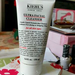 KIEHL'S ultra facial cleanser